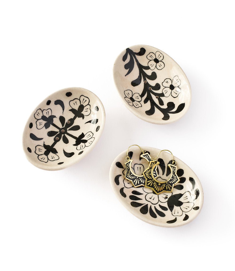 Lalita Soap Dish - Hand-Painted Black, White