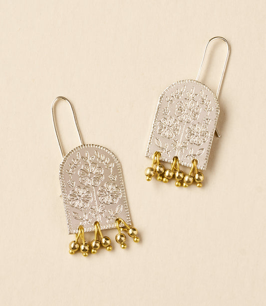 Haveli Etched Statement Earring