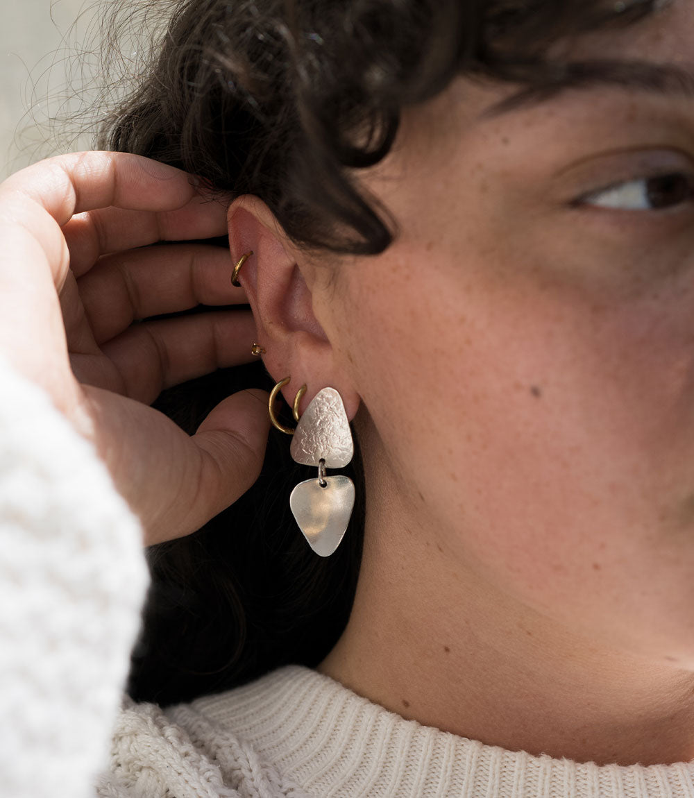 Iyla Geometric Textured Dangle Earring