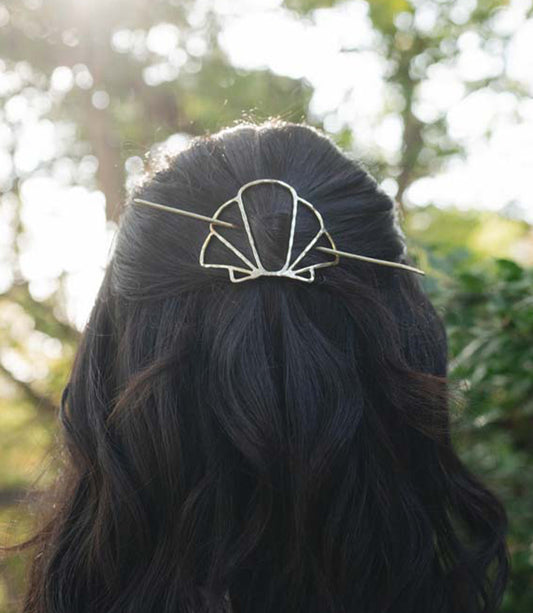 Arnava Shell Hair Pin - Slide With Stick