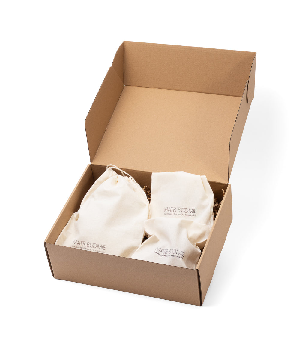 Bird Lover's Home Gift Box Bundle