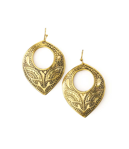 Yashi Embossed Statement Earring