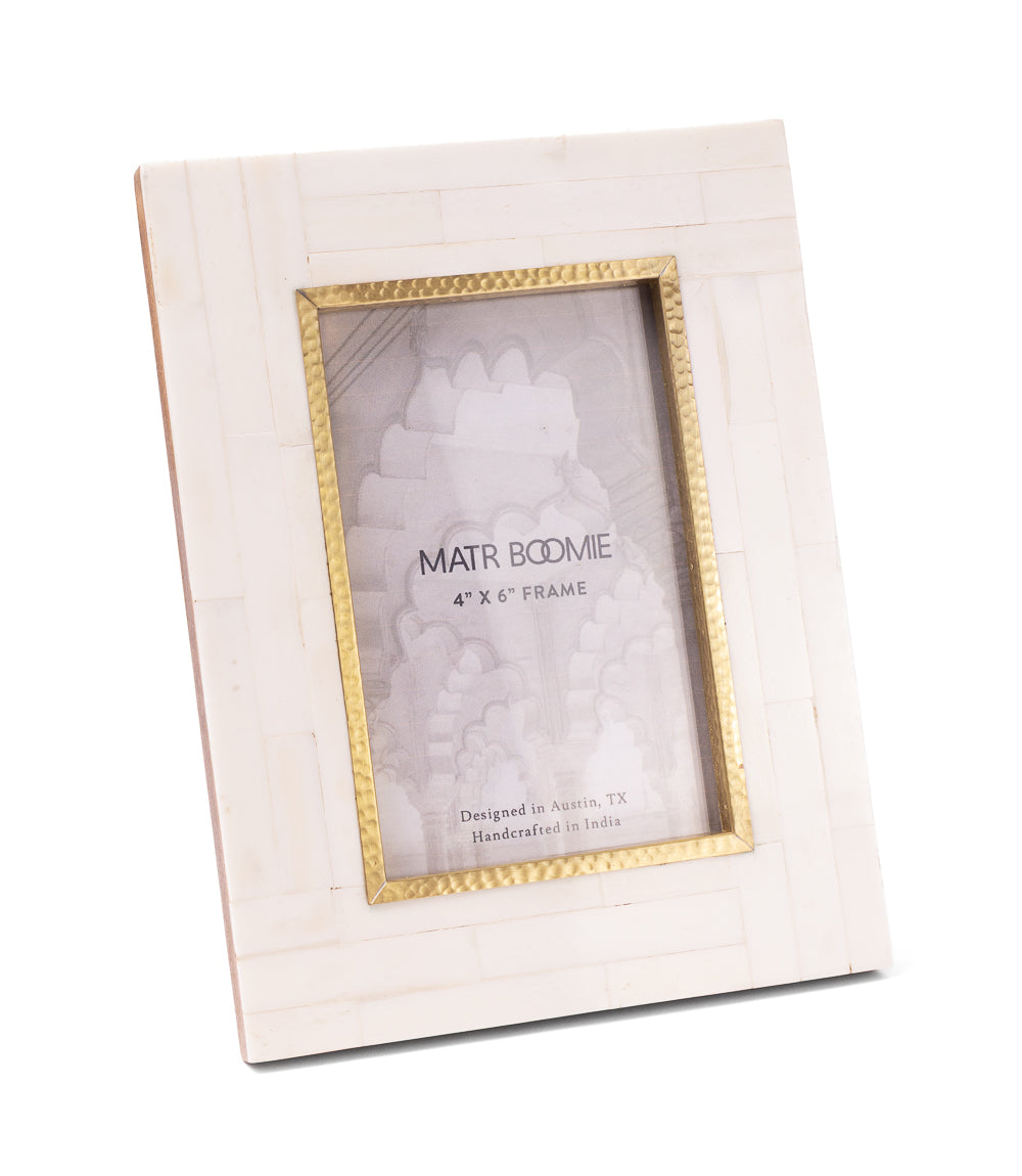 Mukhendu 4x6 Picture Frame - Bone, Brass Inner Edge